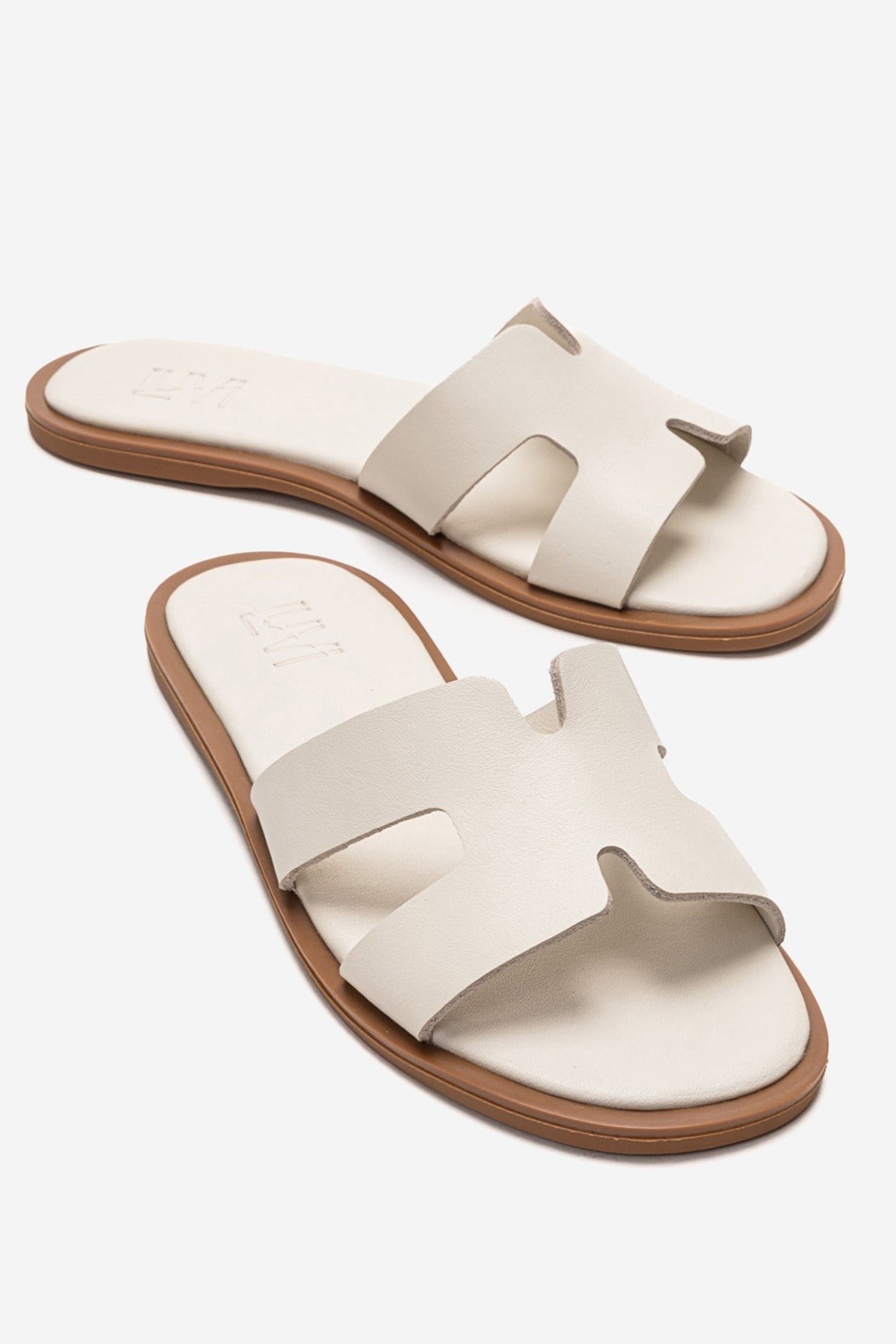 BIORA - Sandalia Deslizante de Cuero Genuino Blanco Roto (Mujer)