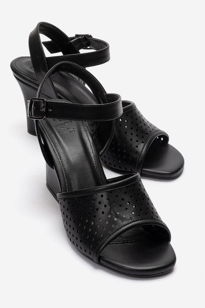HERVON - Black Wedge Heel Pump (Women)