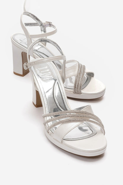 JARENA - Off-White Genuine Leather Block Heel Shoe (Women)