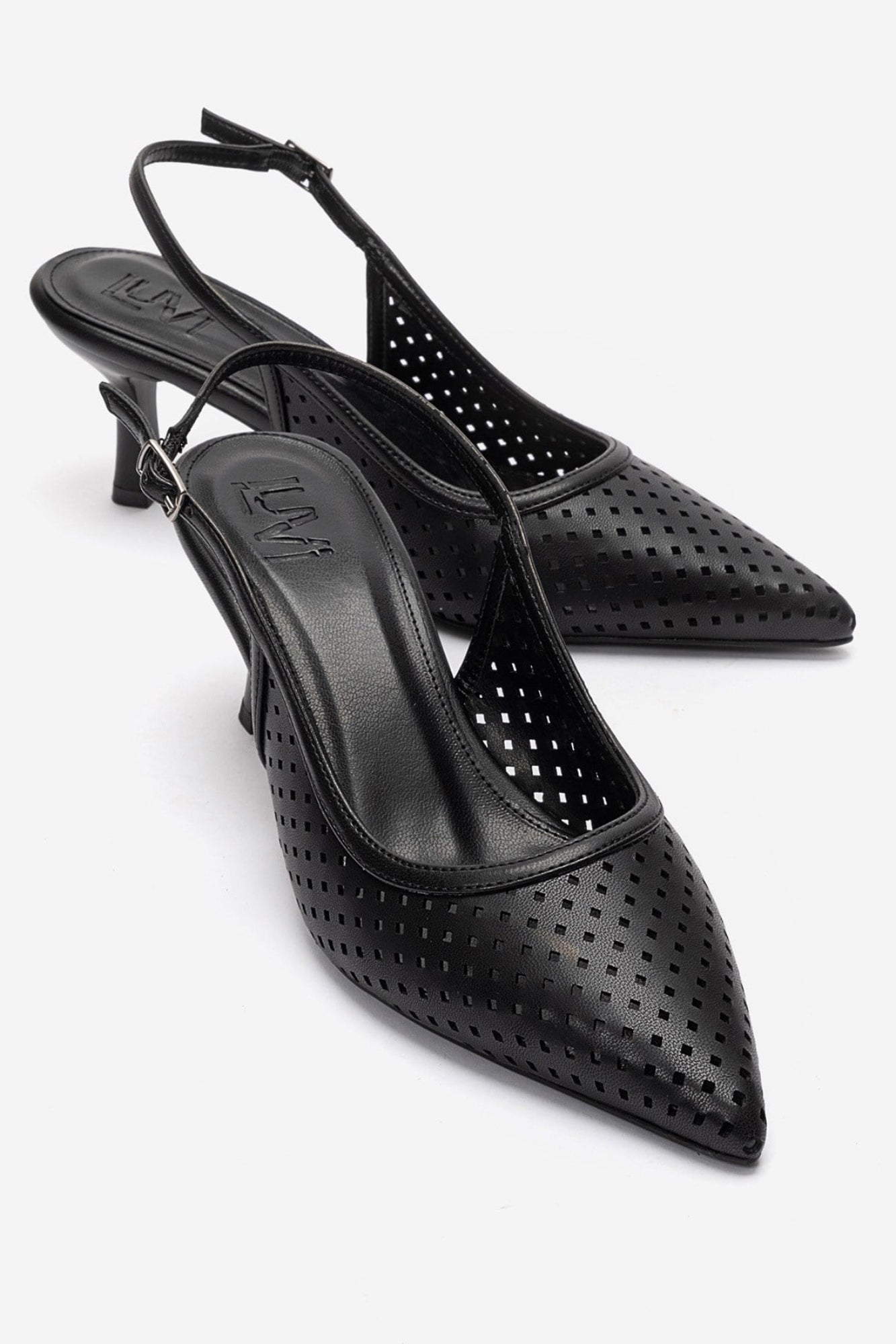 UVIEN - Black Stiletto Pump (Women)