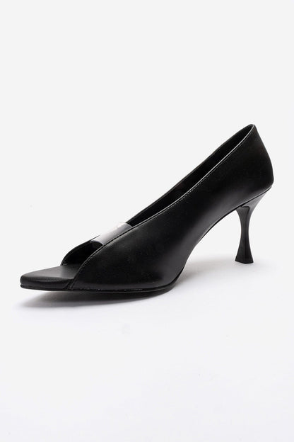 VARELIA - Black Stiletto Pump (Women)