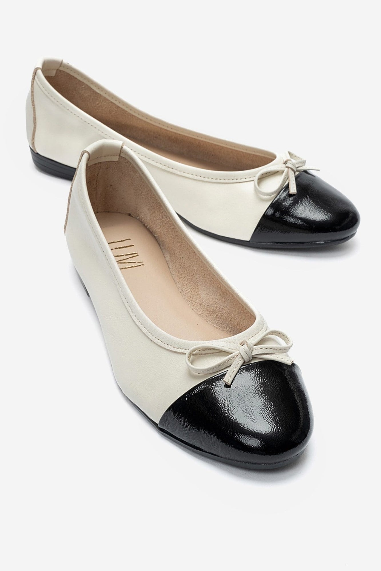 JENS - Off-White And Black Genuine Leather Bow Ballet Flat (Women)