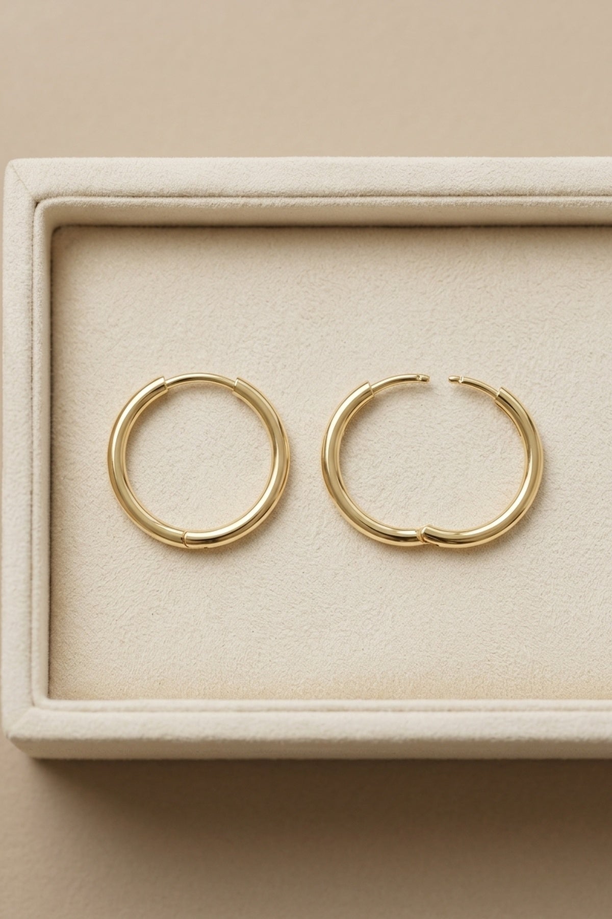 Estelle Classic 14k Gold Hoop Earrings