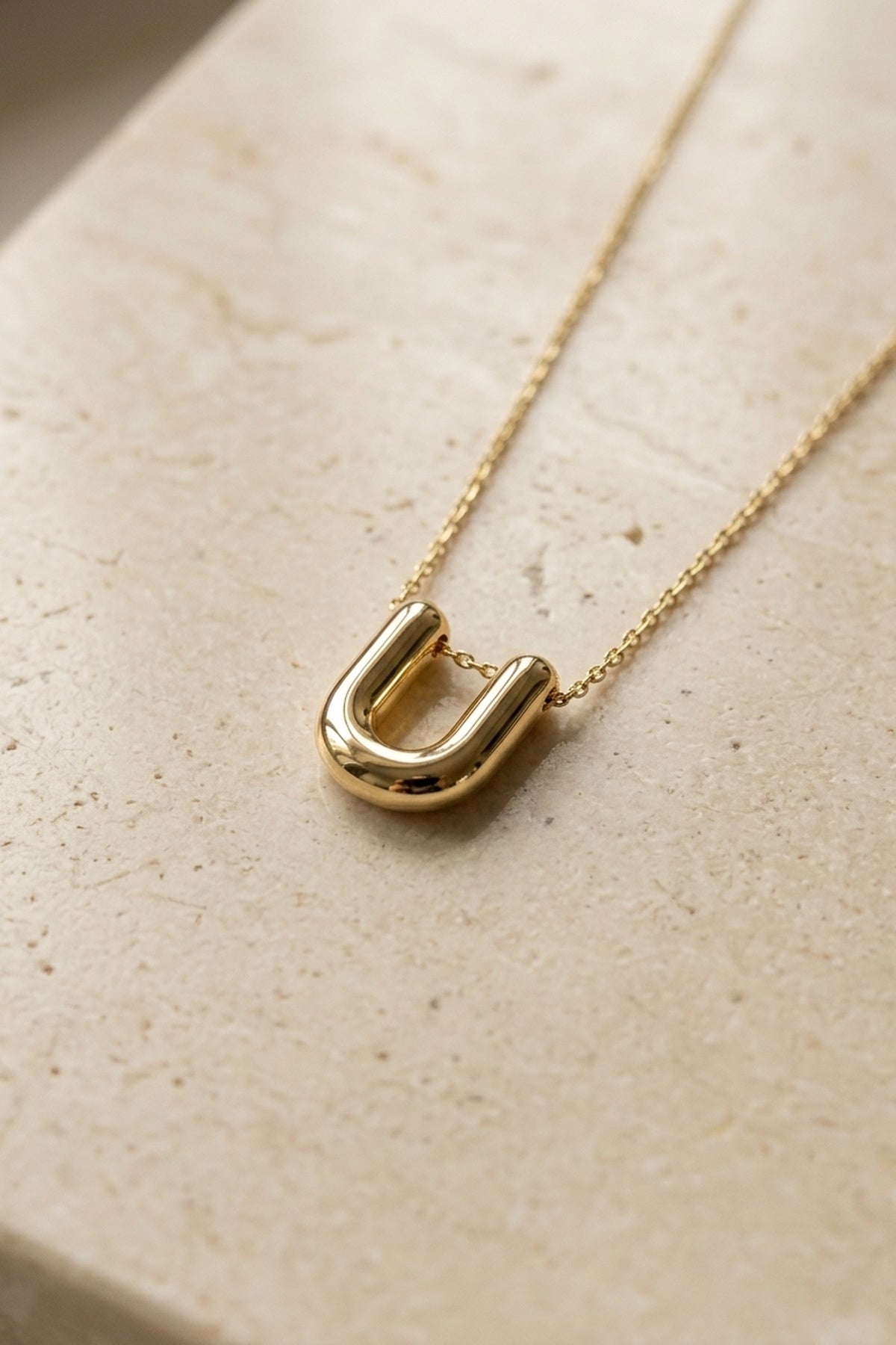 Signature 14k Gold Initial Necklace - U
