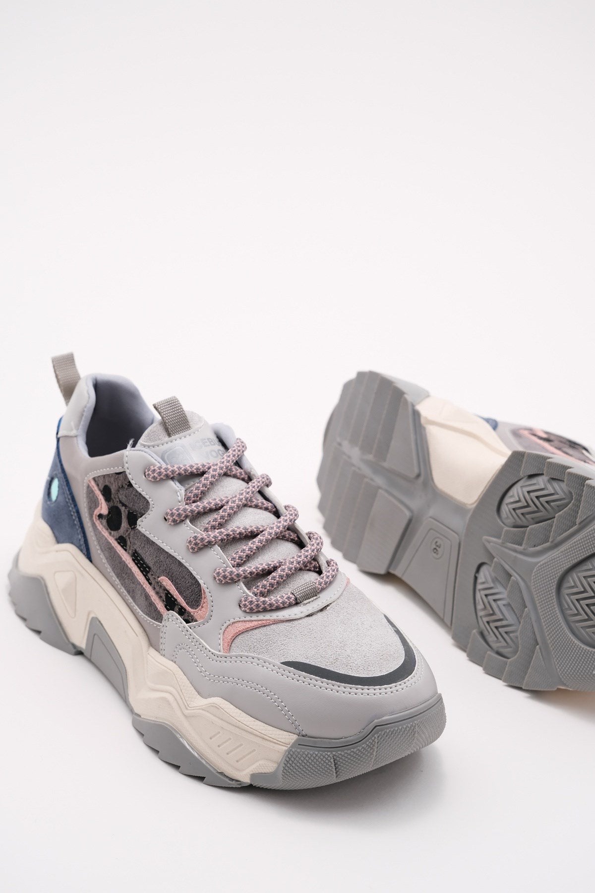 Europa - Zapatillas deportivas gris hielo (Mujer)