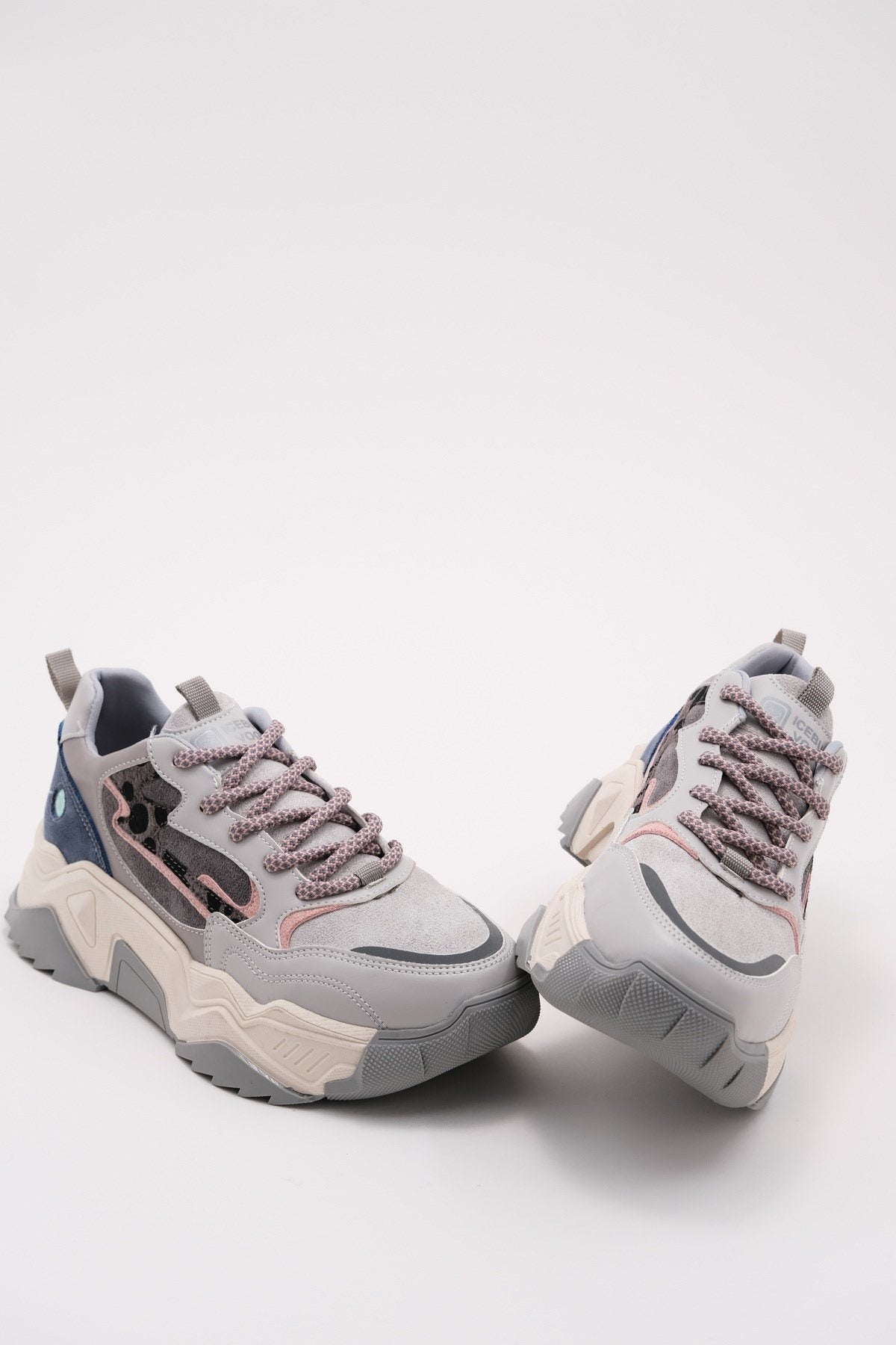 Europa - Zapatillas deportivas gris hielo (Mujer)