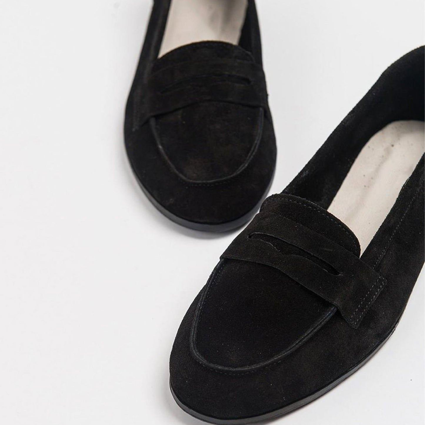 Dorothy - Black Suede Leather Loafers