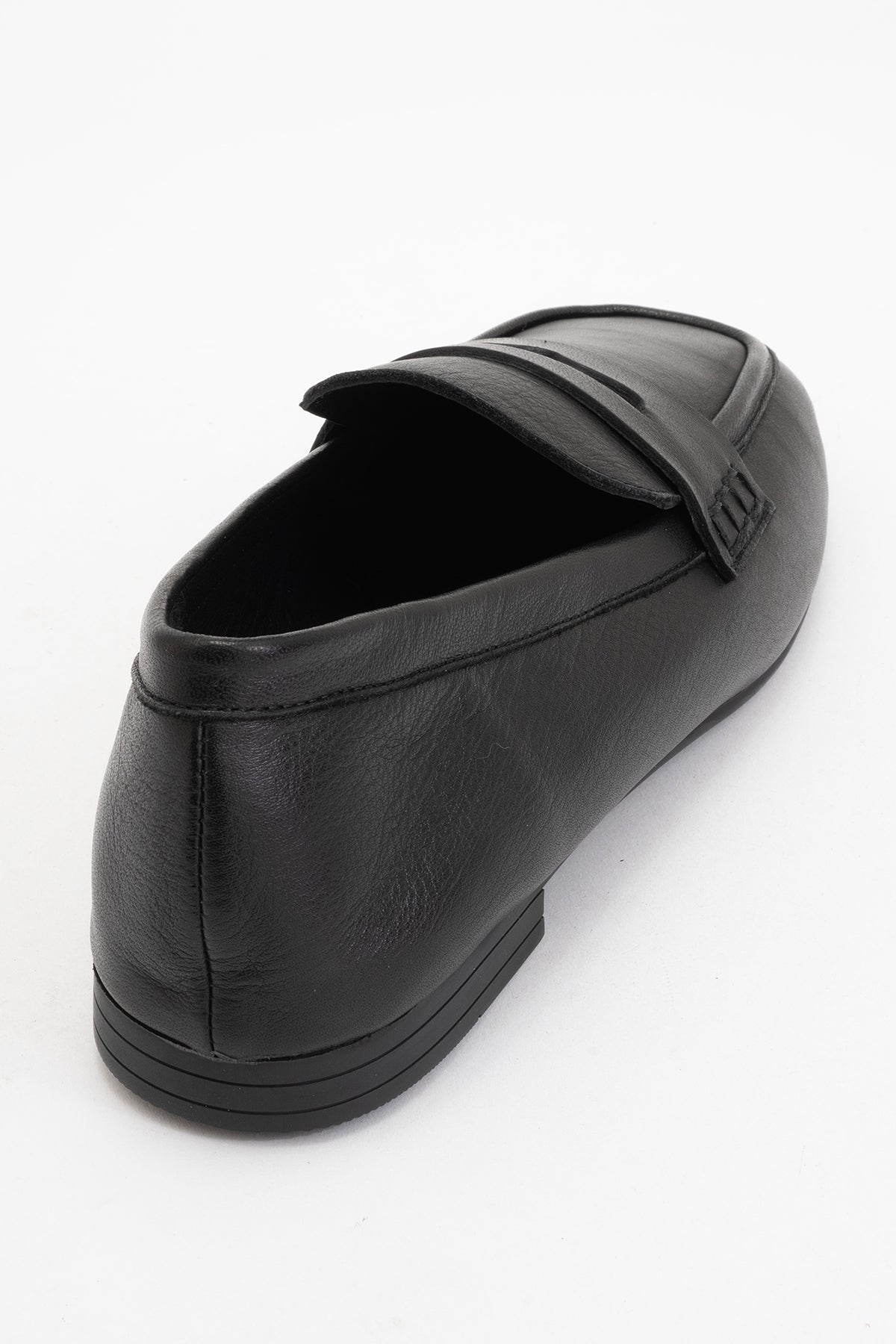 Skye - Black Leather Loafers (Women)