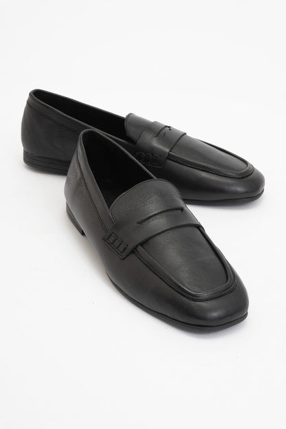 Skye - Black Leather Loafers (Women)