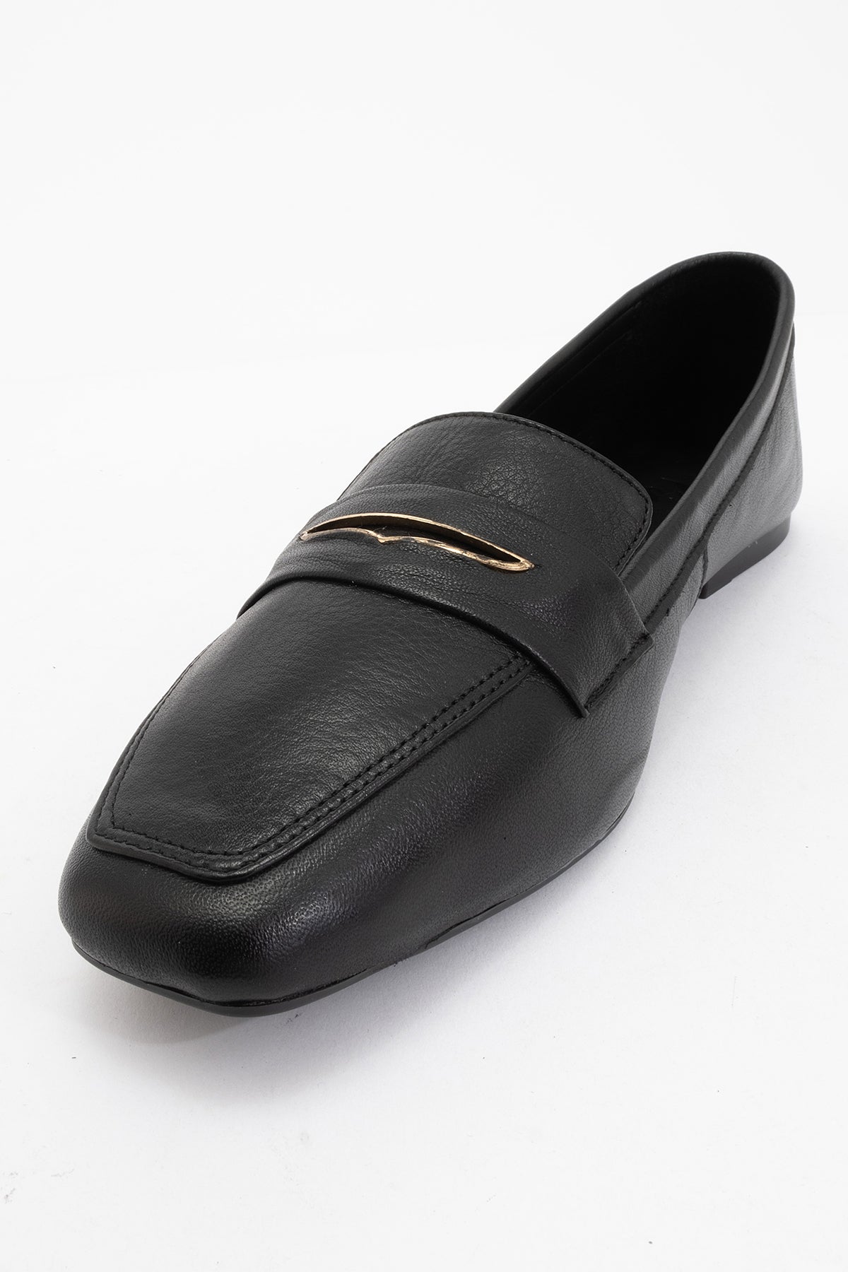 Iridessa - Black Leather Loafers (Women)