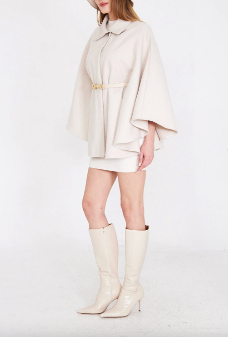 Abrigo Poncho de Punto con Cinturón Lavina Crudo