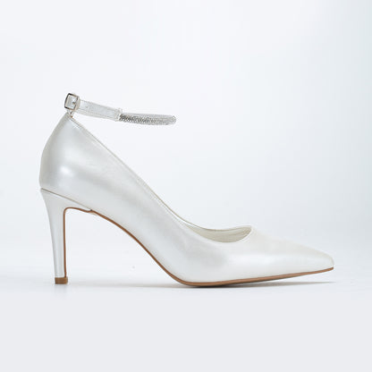 Penelope - Ivory Bridal Stiletto with Pearls