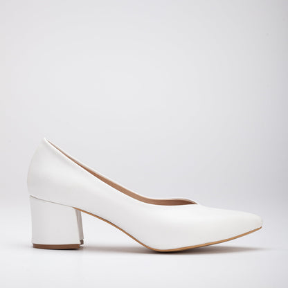White low heel pumps, Low heel pumps in white, Stylish white pumps, Chic low heel white shoes, Trendy white low heel pumps, Fashionable white pumps, Elegant low heel white pumps, Classic white low heel shoes, Comfortable white low heel pumps, White low heel pumps for women.