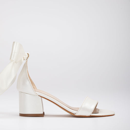 Ivory Wedding Heels, Wedding Sandals, Bridal Shoes, Wedding Block Heels, Wedding Low Heels, Wedding Heels with Ribbon, Wedding Bride Flats, Bridal Shoes, Ivory Block Heels, Shoes for Bride, Bridal Heels, Wedding Flats, Wedding Shoes for Bride, Bride Shoes, Bridal Flats, Bride Sandals