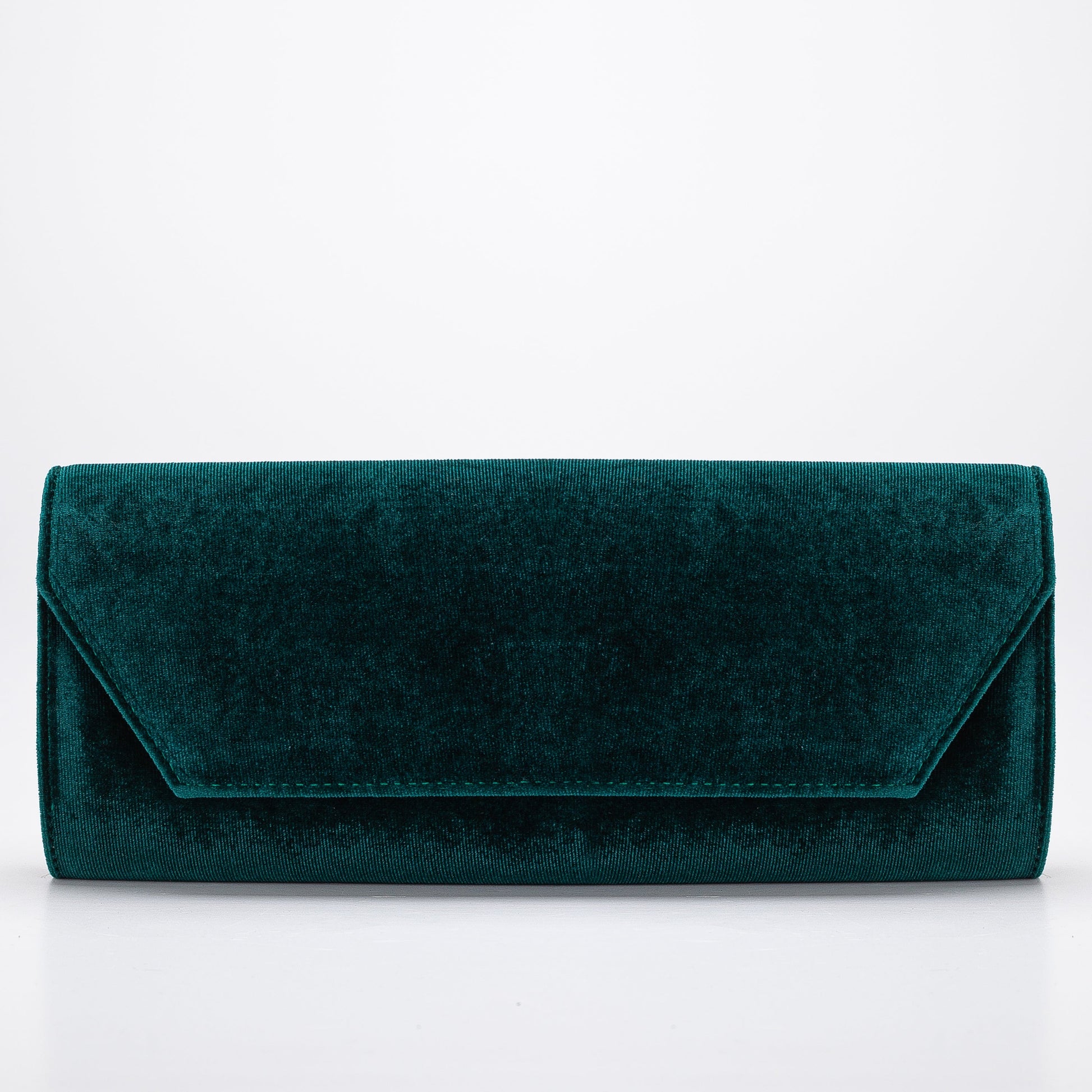 Green velvet clutch, Velvet clutch in green, Stylish green velvet purse, Chic green velvet clutch bag, Trendy green velvet handbag, Fashionable green velour clutch, Elegant green velvet evening bag, Luxurious green velvet purse, Designer green velvet clutch, Green velvet clutch for women.