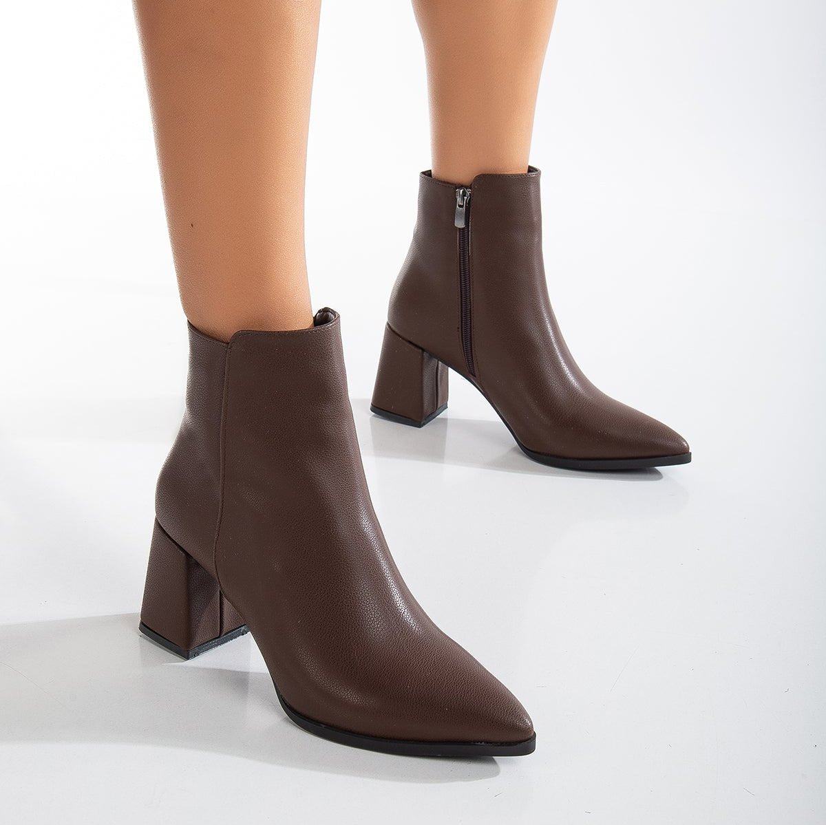 Vegan ankle-high boots, brown ankle-high boots, sustainable ankle-high boots, cruelty-free ankle-high boots, eco-friendly ankle-high boots, vegan leather brown boots, women’s brown ankle boots, stylish brown ankle boots, faux leather ankle-high boots, brown vegan boots.