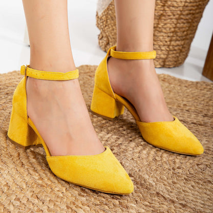 Miranda - Yellow Pumps with Pearls