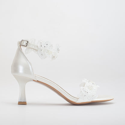 Birdie - Ivory Lace Bridal Sandals with Pearls