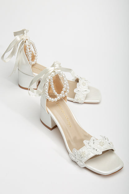 Amber - Ivory Lace Bridal Sandals with Pearls