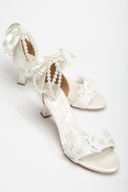 Dawn - Ivory Lace Bridal Sandals with Pearls