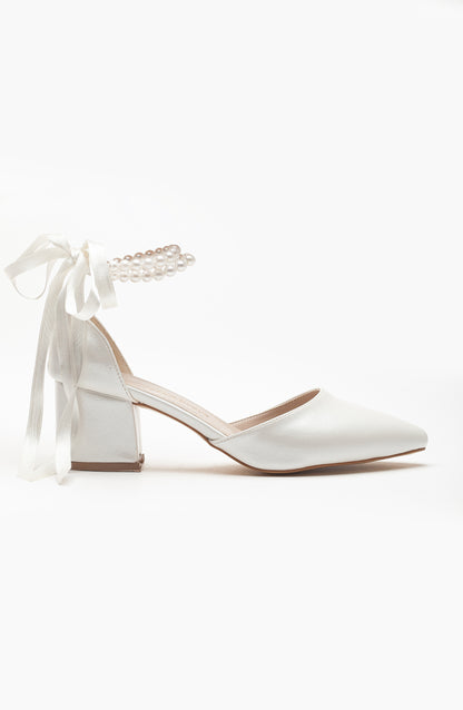 Miranda - Ivory Pumps with Pearls