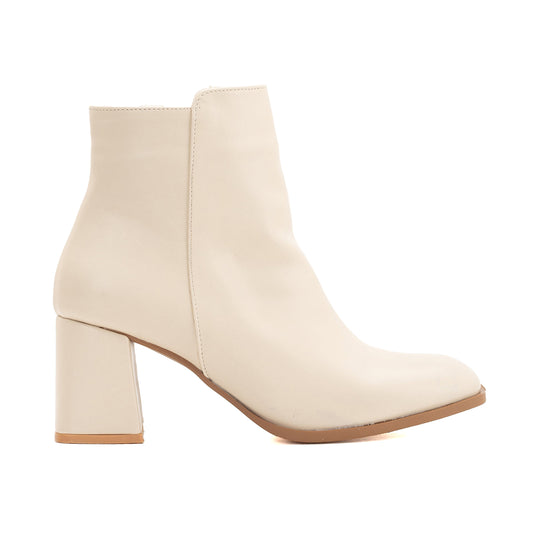 Nadine - Beige Ankle Boots
