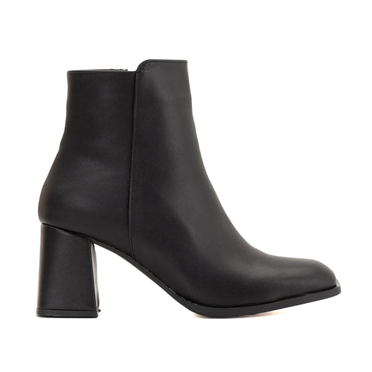 Nadine - Black Matt Ankle Boots