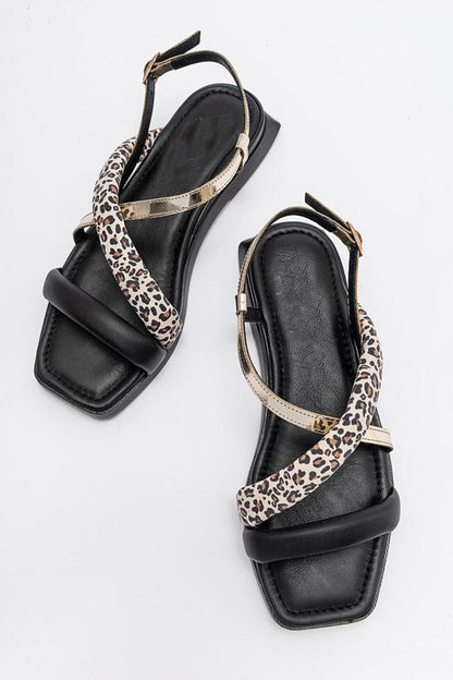 Leamil - Black Leather Sandal (Women)