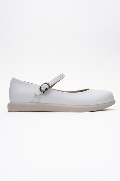 ANISA White Leather Strap Flat (Women)