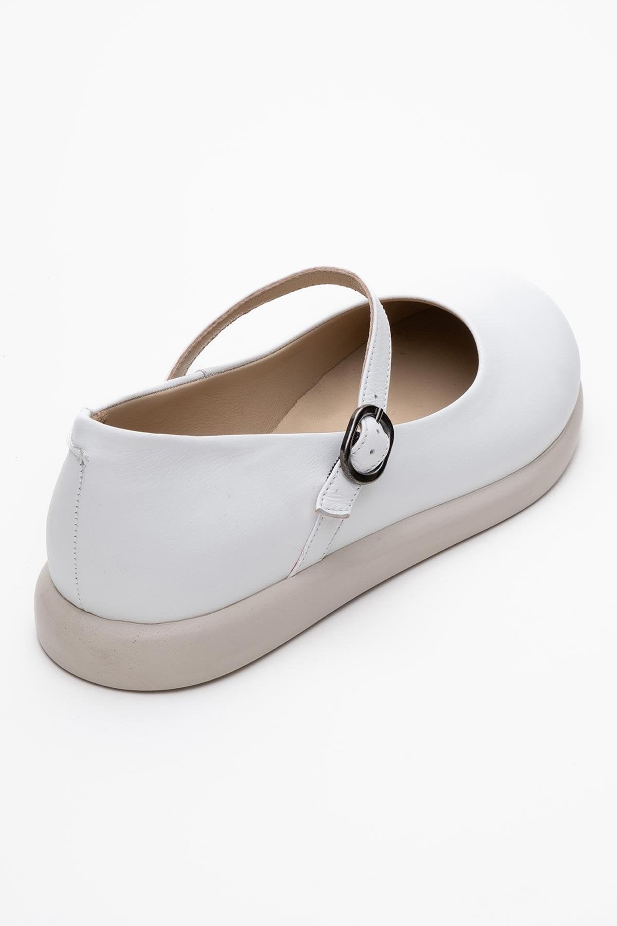 ANISA White Leather Strap Flat (Women)