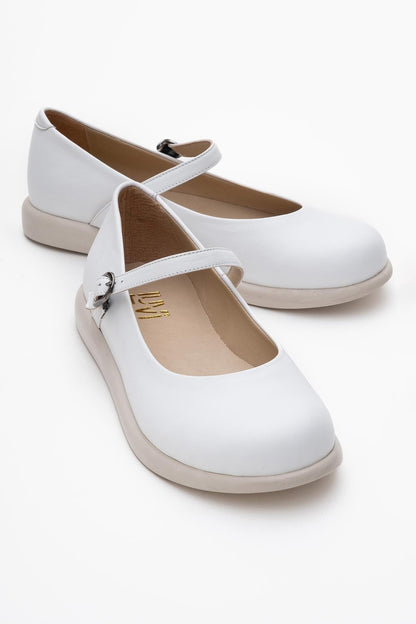 ANISA White Leather Strap Flat (Women)