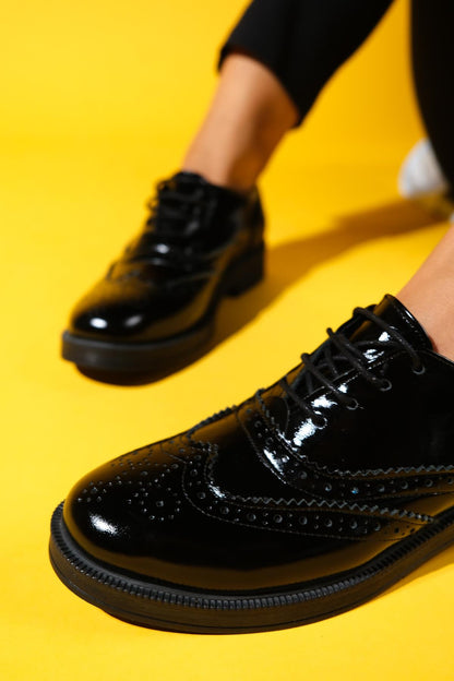 Avra - Black Patent Leather Oxford Shoes (Women)
