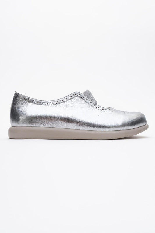 CHELLE Silver Elastic Leather Flat (Women)