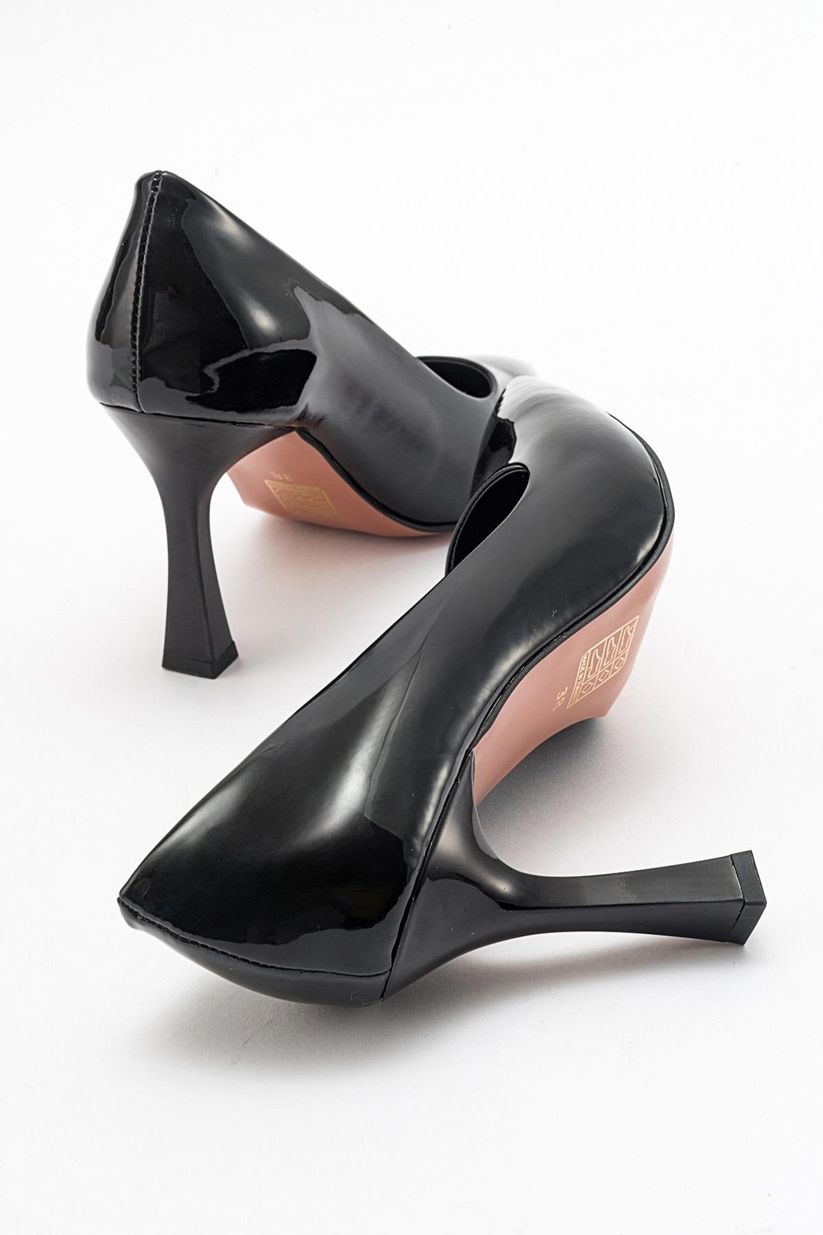 Forest Black Patent Pointed Toe Pump (Women)