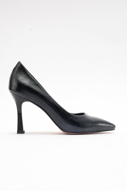 Forest Black Pointed Toe Pump (Women)