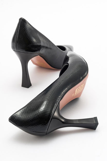 Forest Black Pointed Toe Pump (Women)