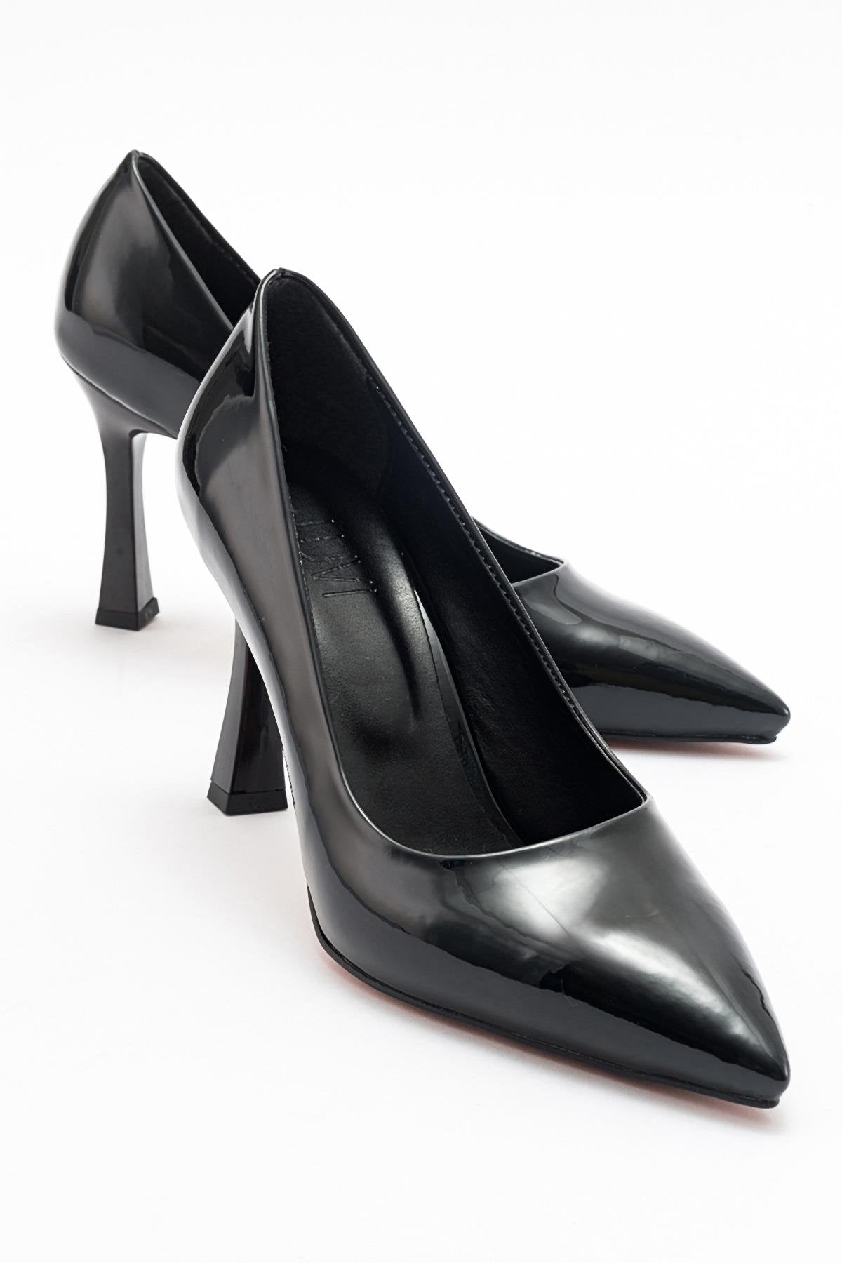 Forest Black Patent Pointed Toe Pump (Women)