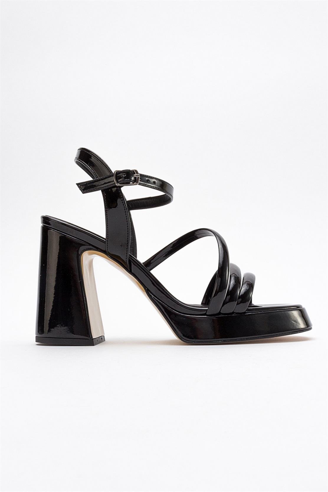 Heas Black Platform Sandal (Women)