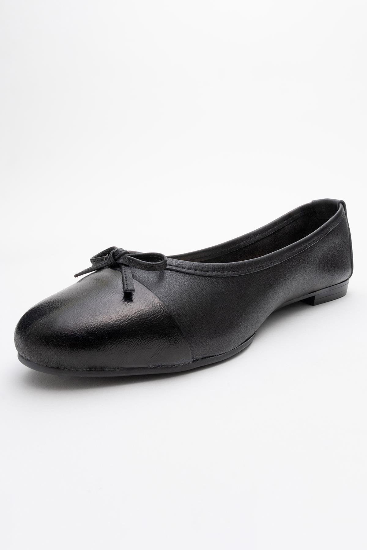 Jens - Black Toe Cap Leather Ballet Flats (Women)