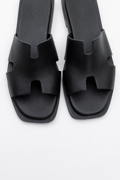 Jez - Black Leather Slide Sandal (Women)