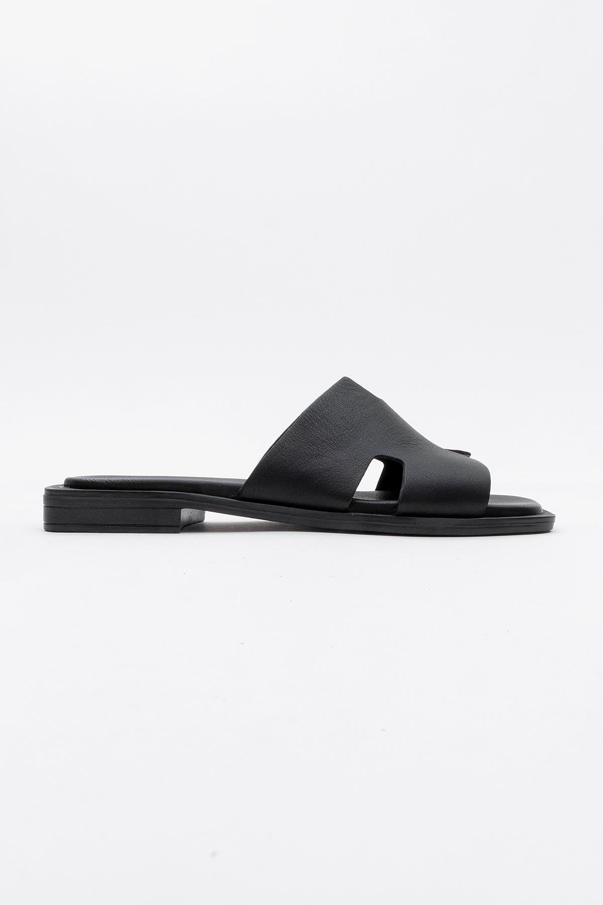 Jez - Black Leather Slide Sandal (Women)