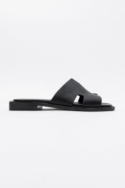 Jez - Black Leather Slide Sandal (Women)