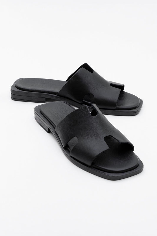 Jez - Black Leather Slide Sandal (Women)