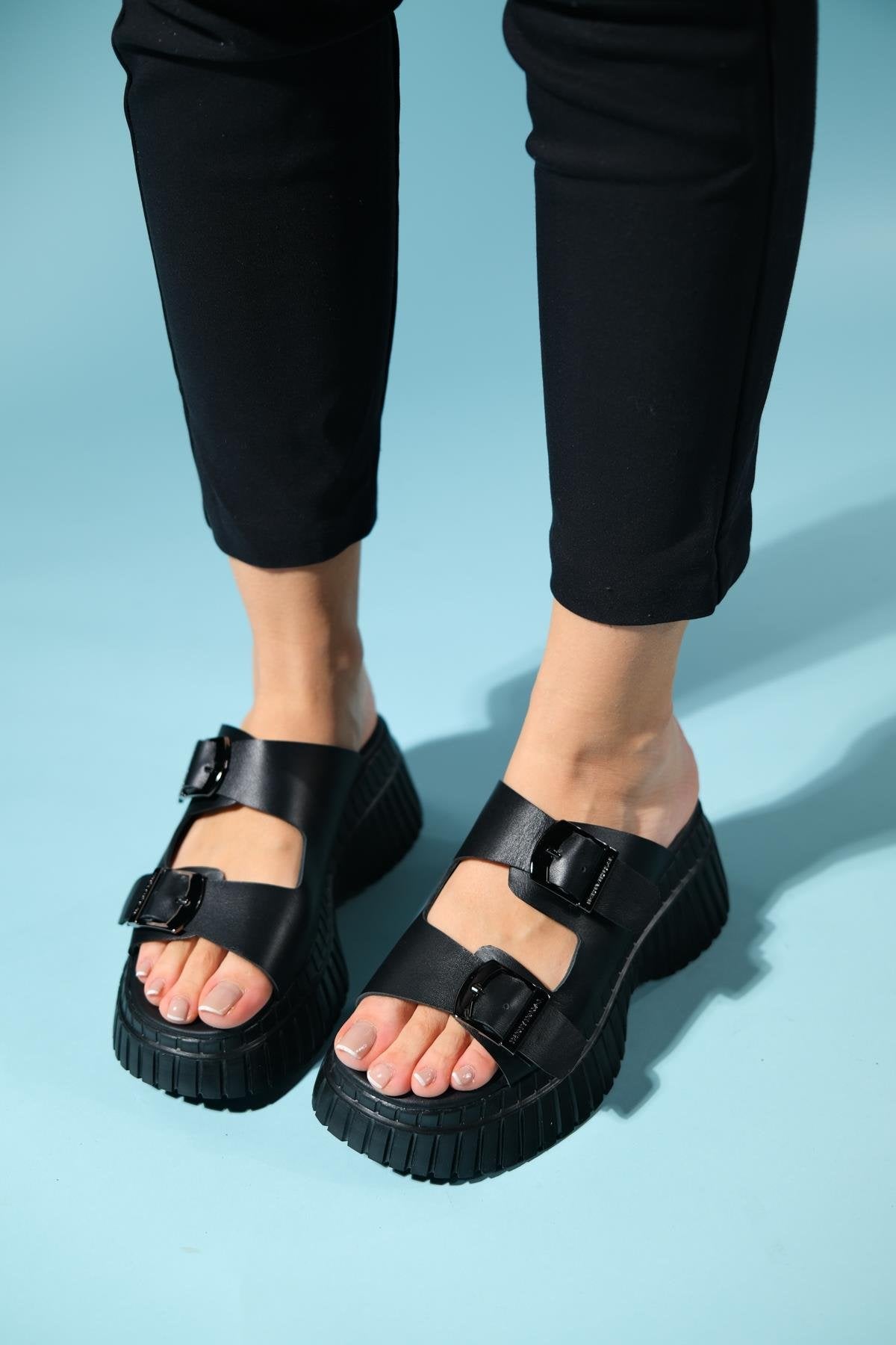 Joanes - Black Leather Two-Strap Platform Sandal (Women)