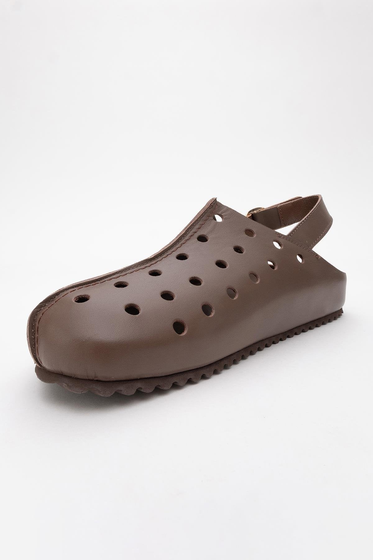 Justa - Brown Leather Clogs (Women)