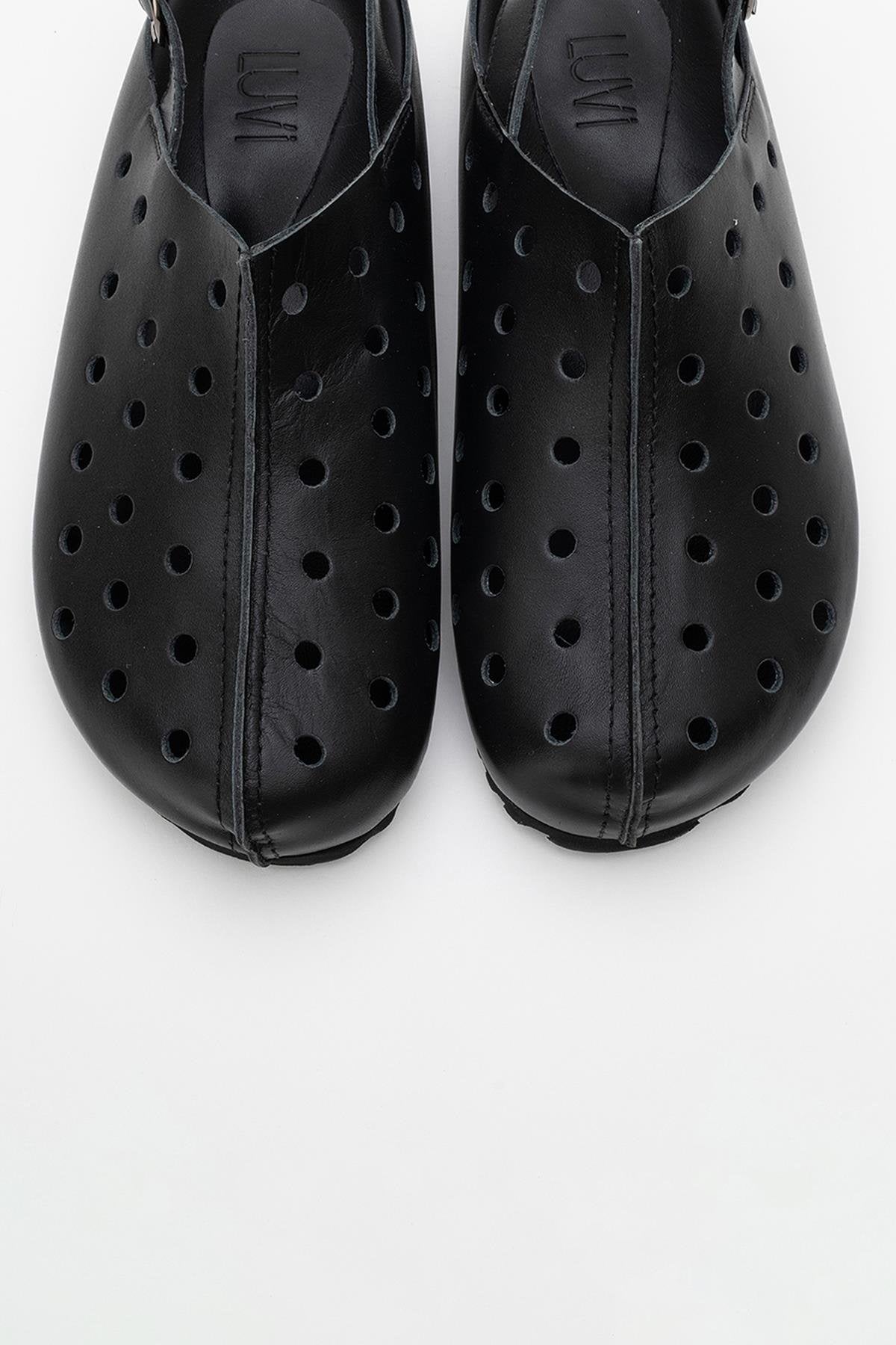 Justa - Black Leather Clogs (Women)