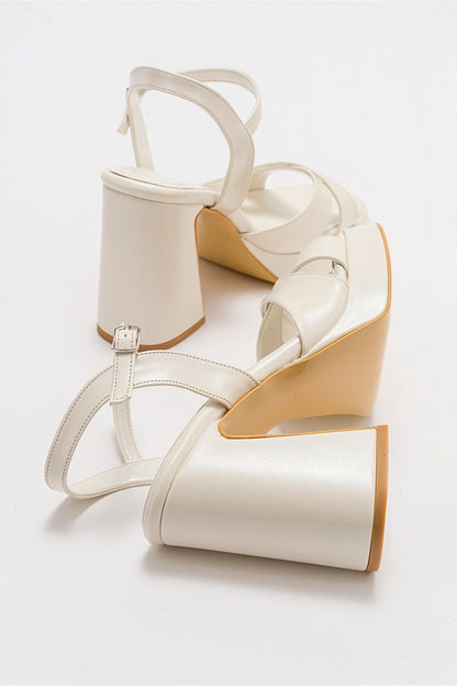 Yvonne - Ivory Platform Sandals