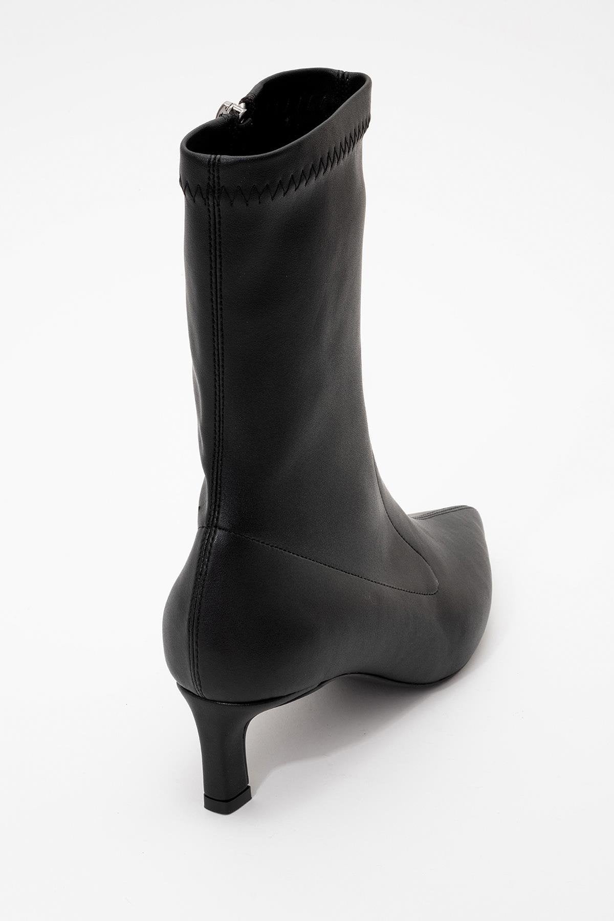 Lewin Black Pointed Toe Stiletto Boot (Women)