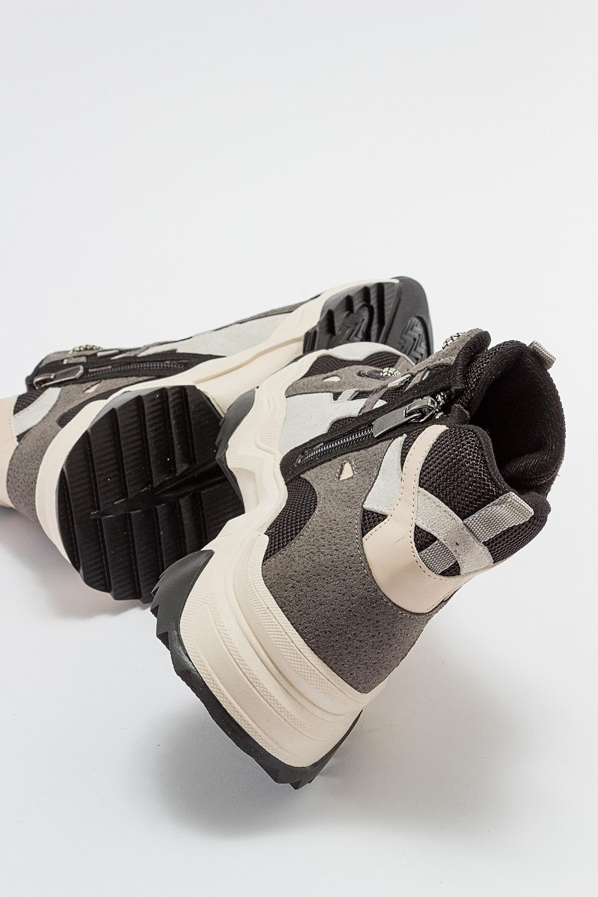 Lowel Ice Black Sneaker Boot (Women)