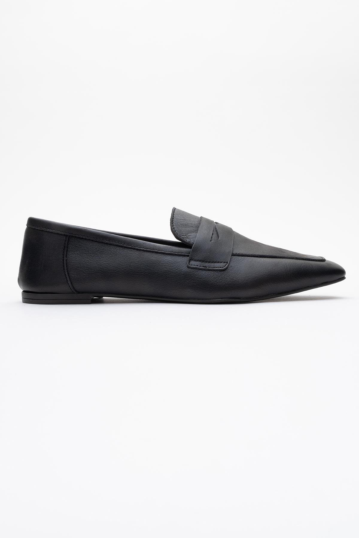 Morne - Black Leather Loafers (Women)